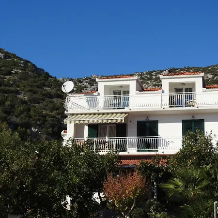 Sugor - 70 M From Sea *
